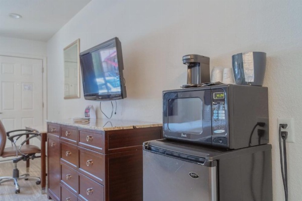 The Yosemite Inn image 41