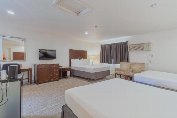 The Yosemite Inn image 79