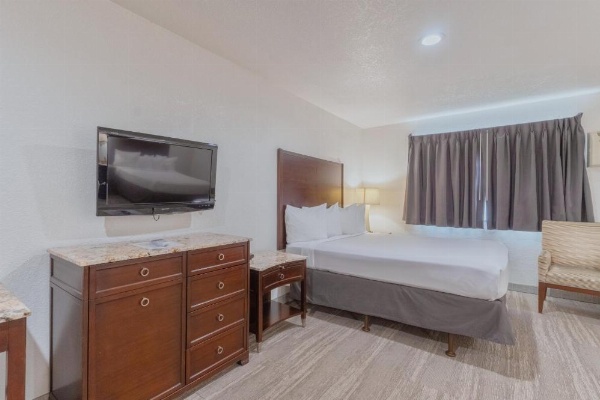 The Yosemite Inn image 80