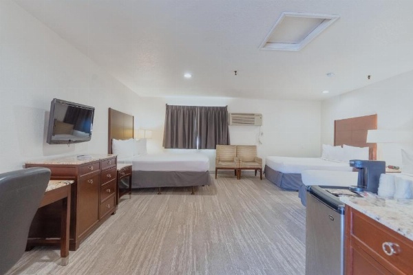 The Yosemite Inn image 82