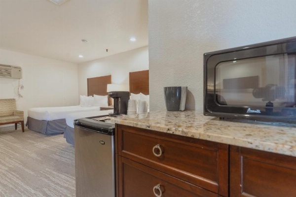 The Yosemite Inn image 90